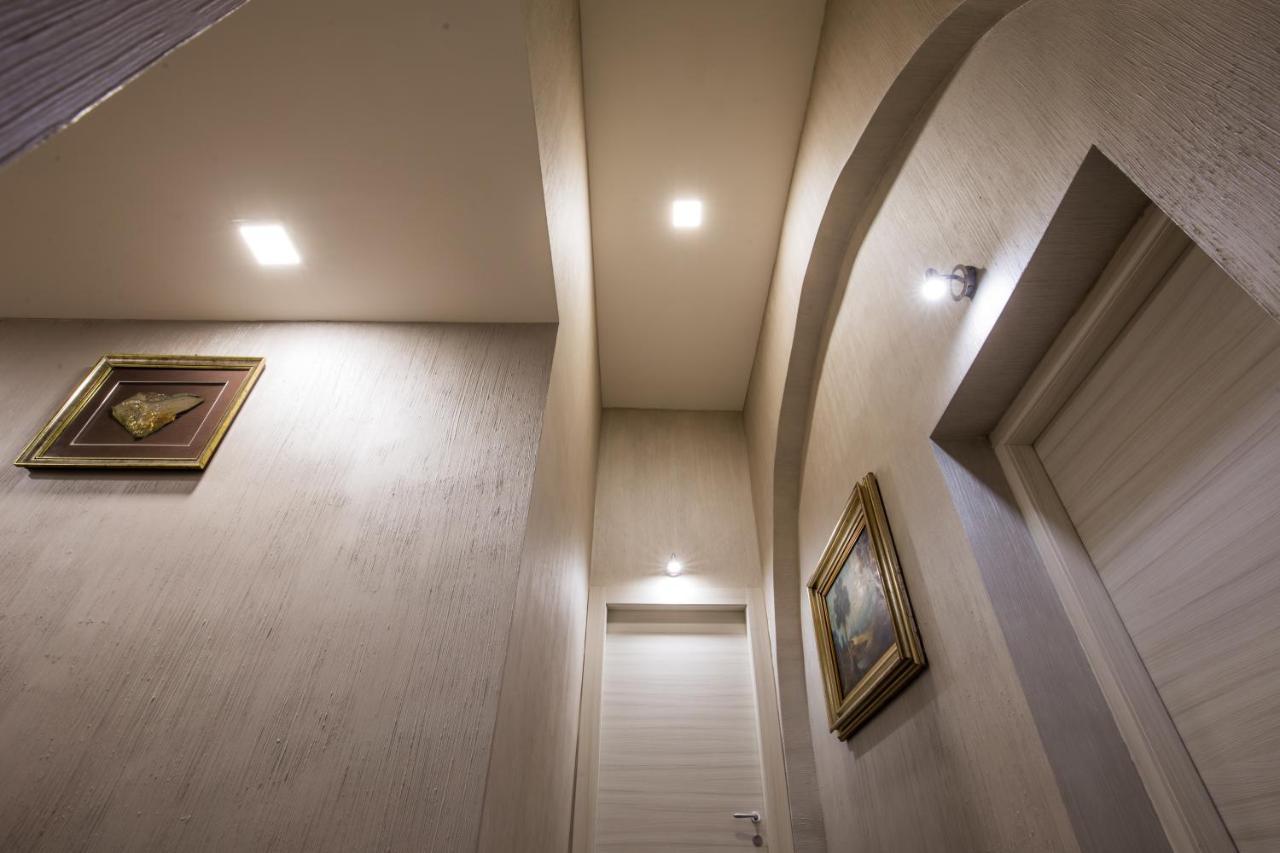 Parthenope Suite Rooms Napoli Bagian luar foto