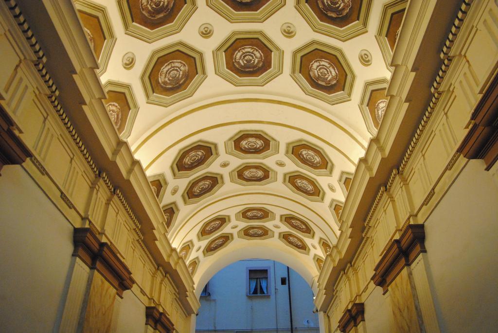 Parthenope Suite Rooms Napoli Bagian luar foto