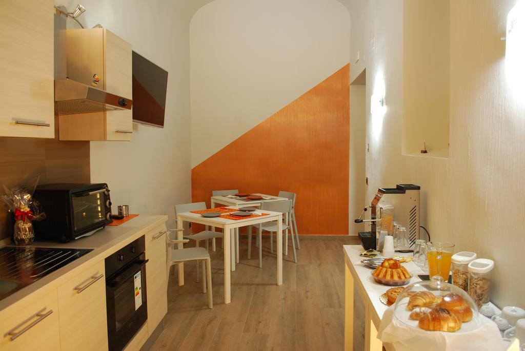 Parthenope Suite Rooms Napoli Bagian luar foto